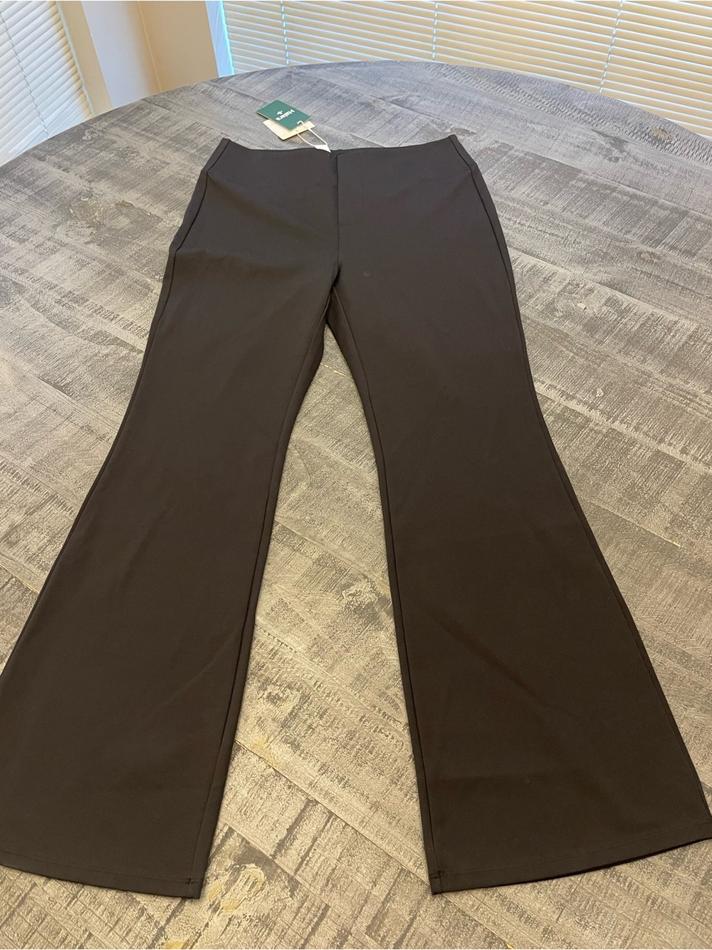 NWT Halara Black Wide Leg Flare Pants Size L